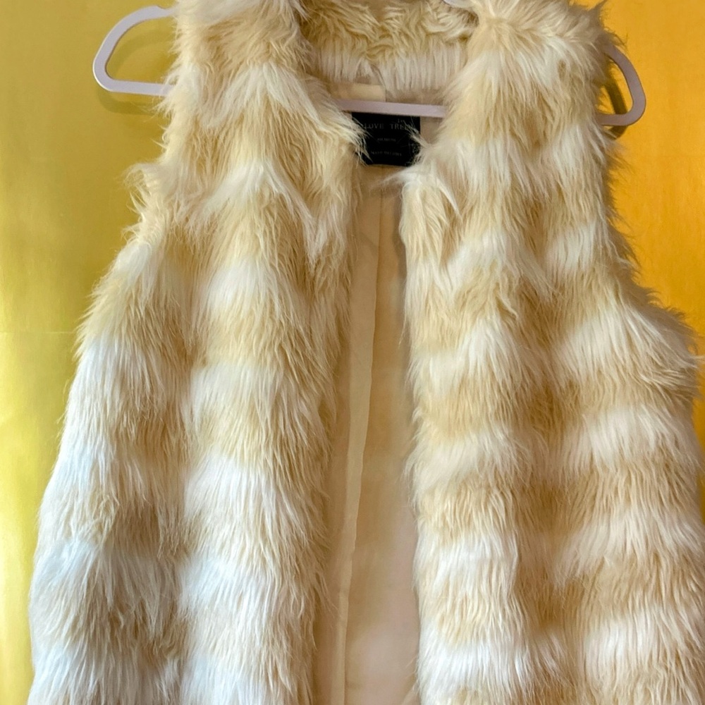 Faux Fur Vest in Cream